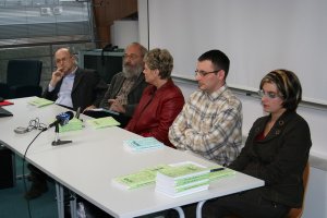 Utrinki iz tiskovne konference